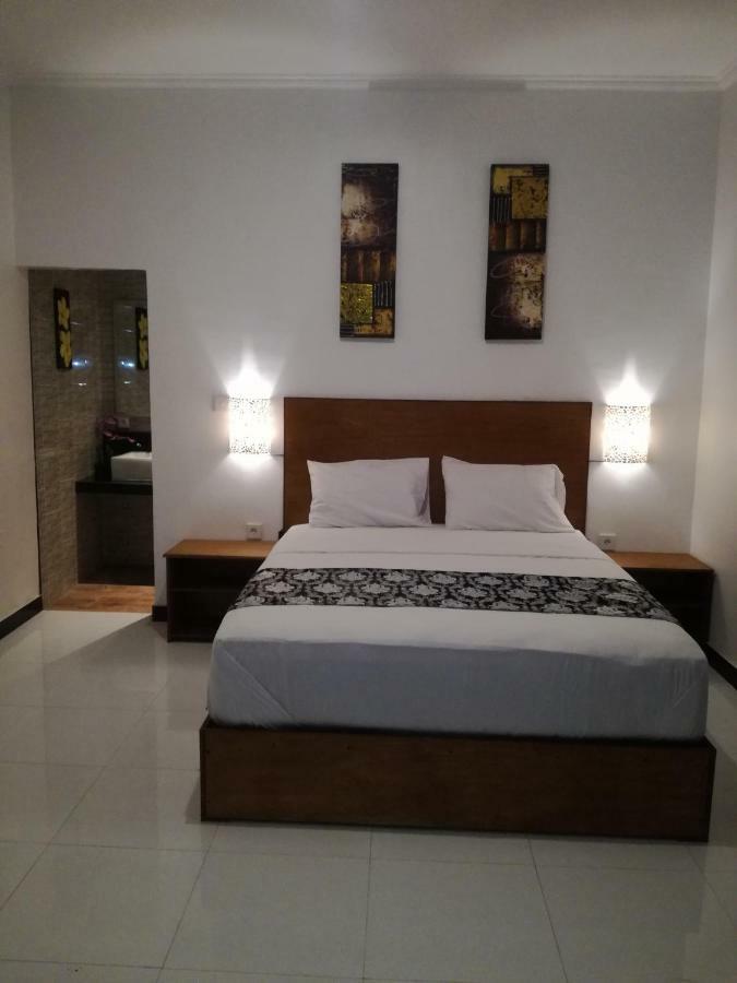 Hello Canggu Homestay Exterior photo