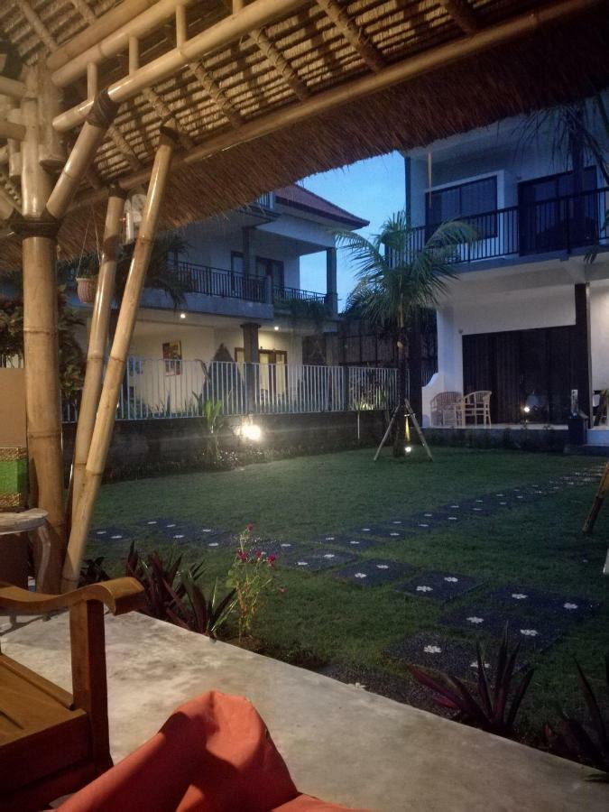 Hello Canggu Homestay Exterior photo