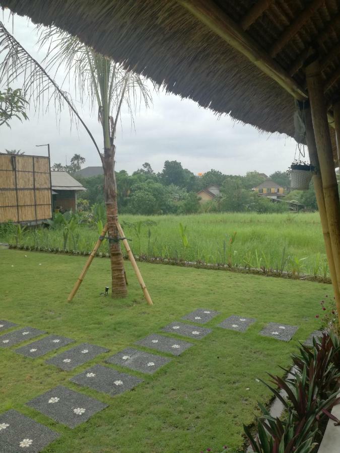 Hello Canggu Homestay Exterior photo