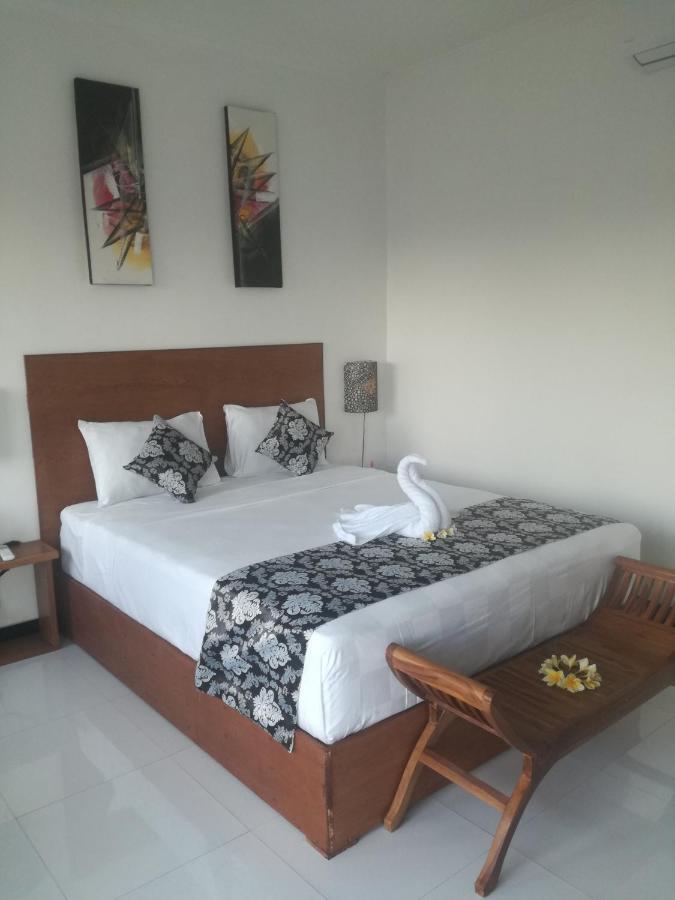 Hello Canggu Homestay Exterior photo